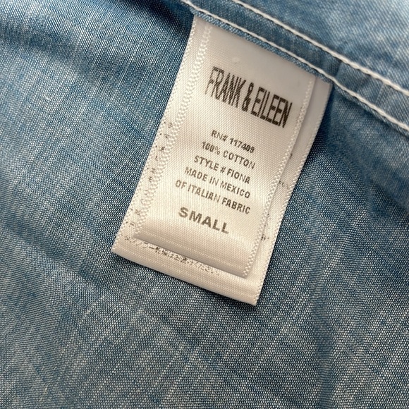 Frank and Eileen 100% cotton Fiona sleeveless button-down with collar size small - Picture 4 of 7